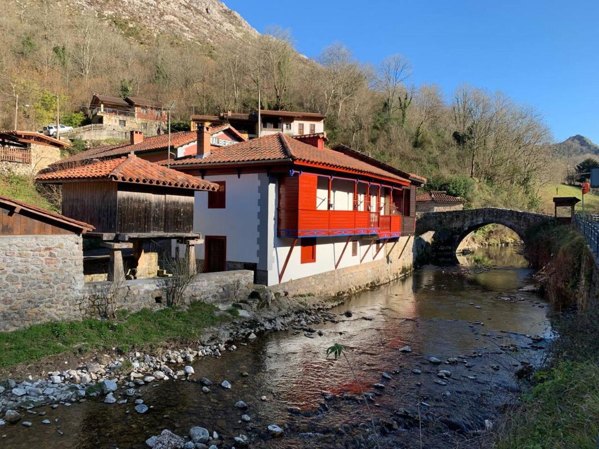 Apartamento Rural Lago Enol Onís المظهر الخارجي الصورة